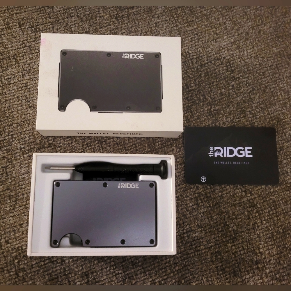 The Ridge Wallet - Aluminum Gunmetal
